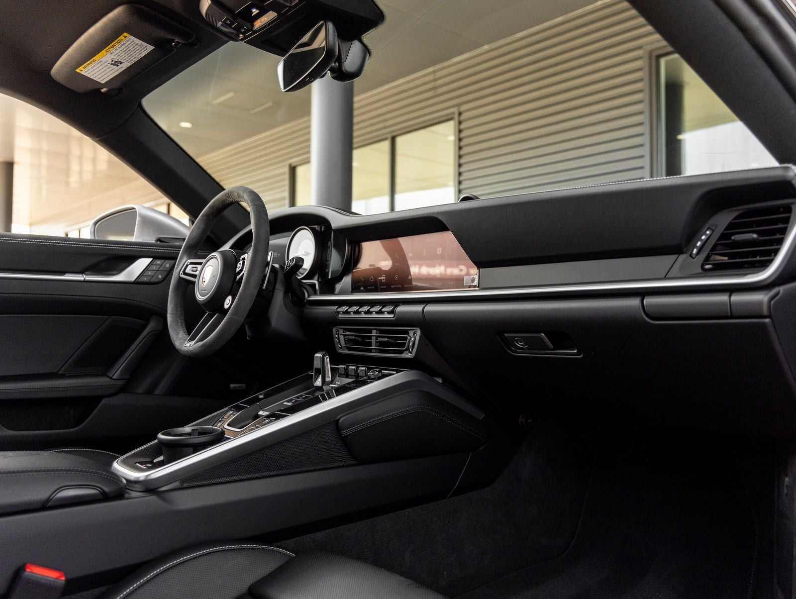 2024 Porsche 911 911 Carrera 4 (MY24)