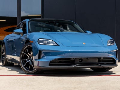 2025 Porsche Taycan 4