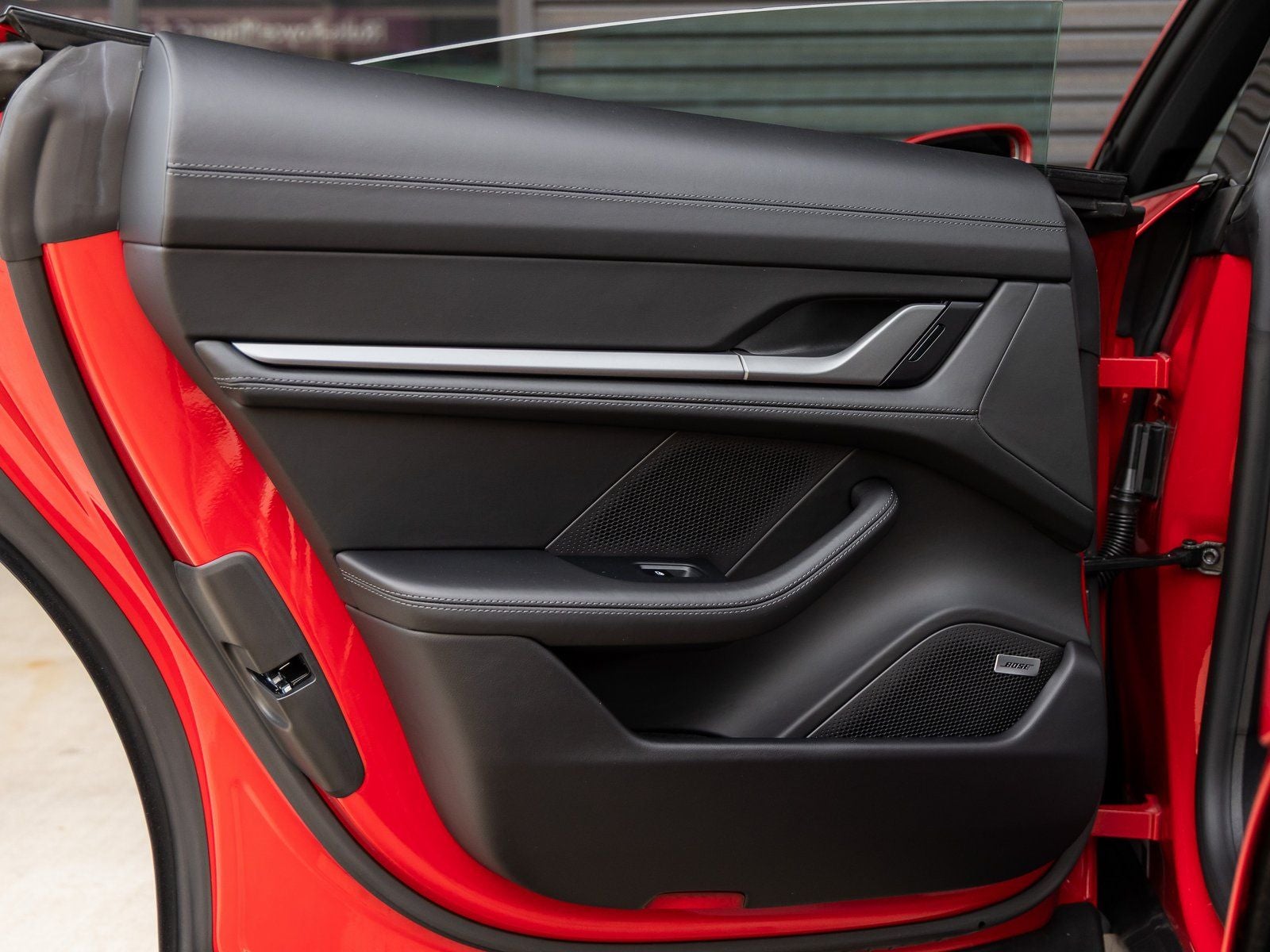 2025 Porsche Taycan Taycan 4