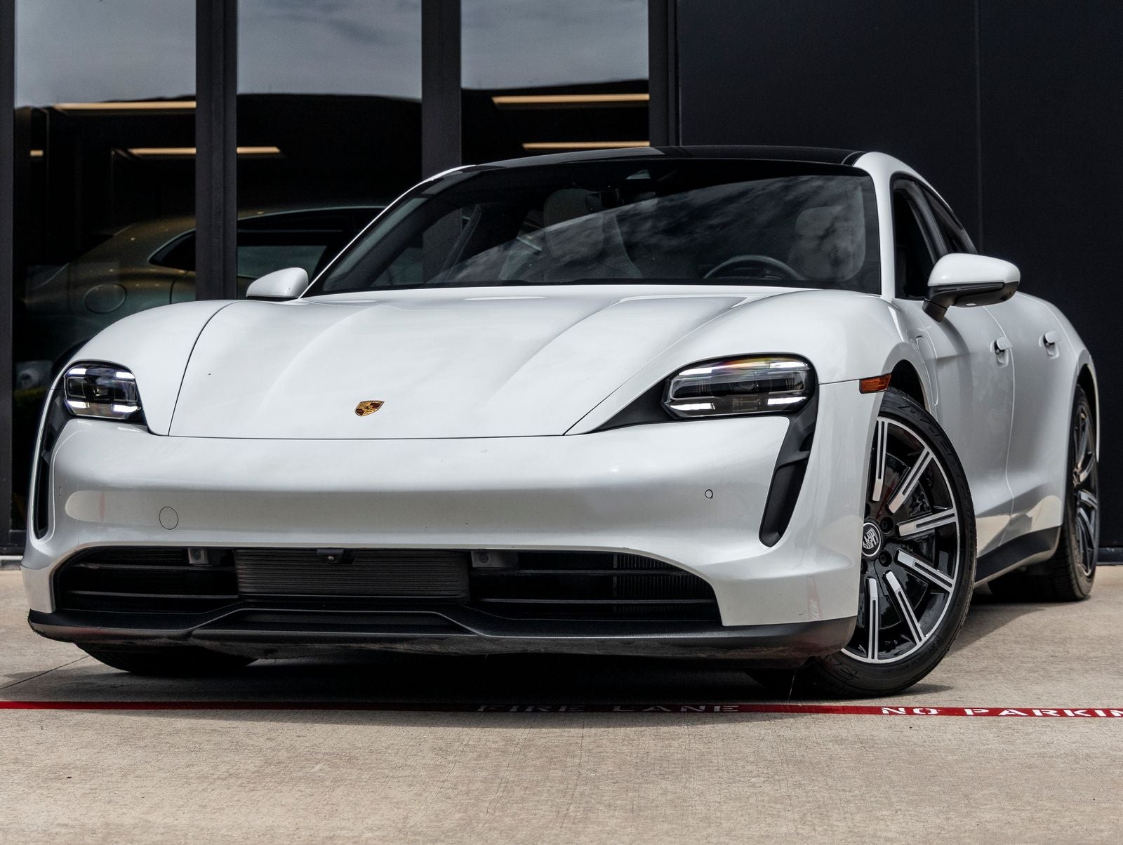 2021 Porsche Taycan Base