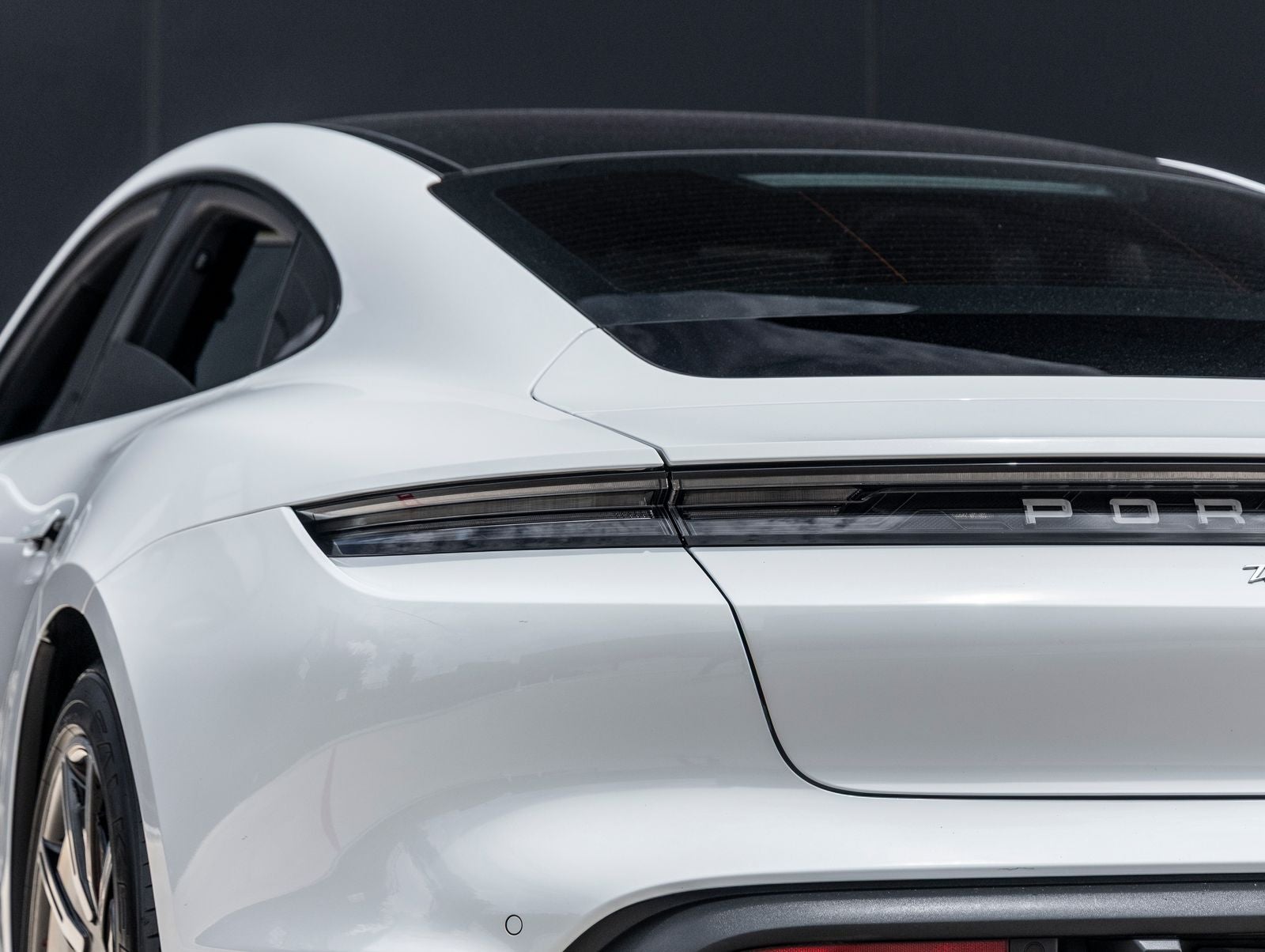 2021 Porsche Taycan Base
