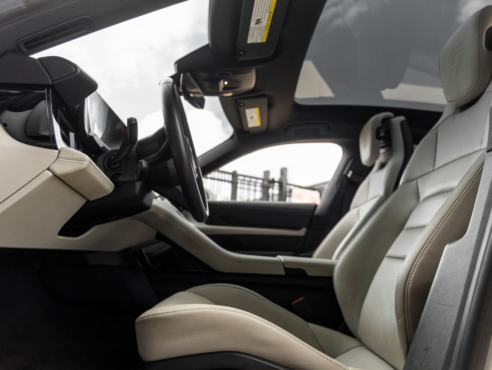 2021 Porsche Taycan Base