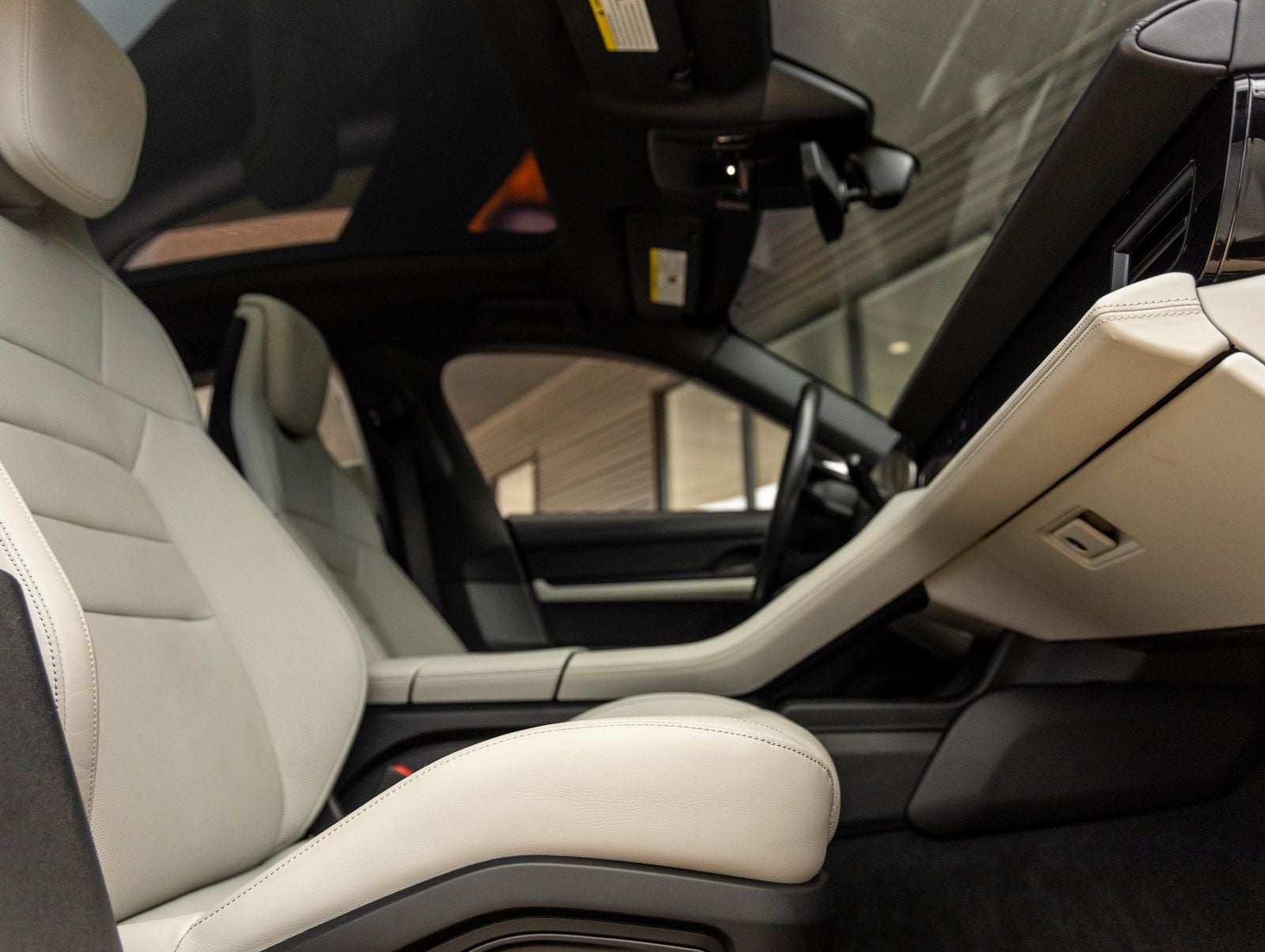 2021 Porsche Taycan Base