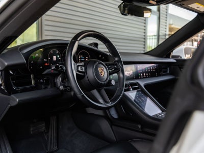 2021 Porsche Taycan Taycan