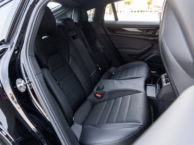 2026 Porsche Panamera Panamera 4