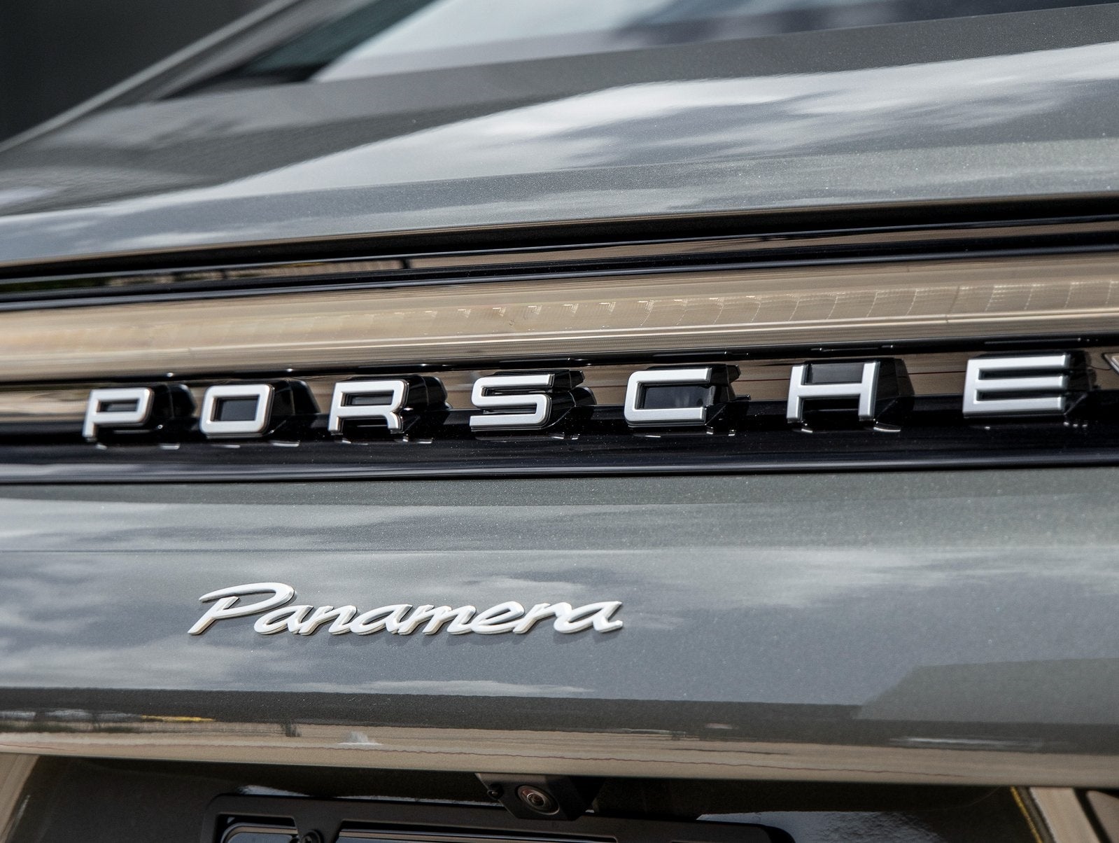 2025 Porsche Panamera Panamera