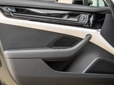 2025 Porsche Panamera Panamera