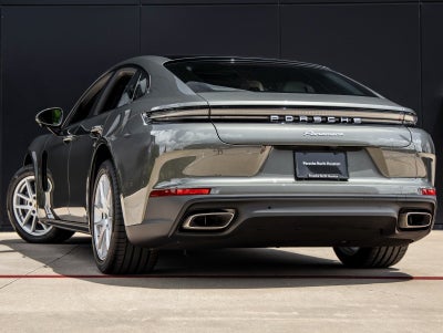 2025 Porsche Panamera Panamera