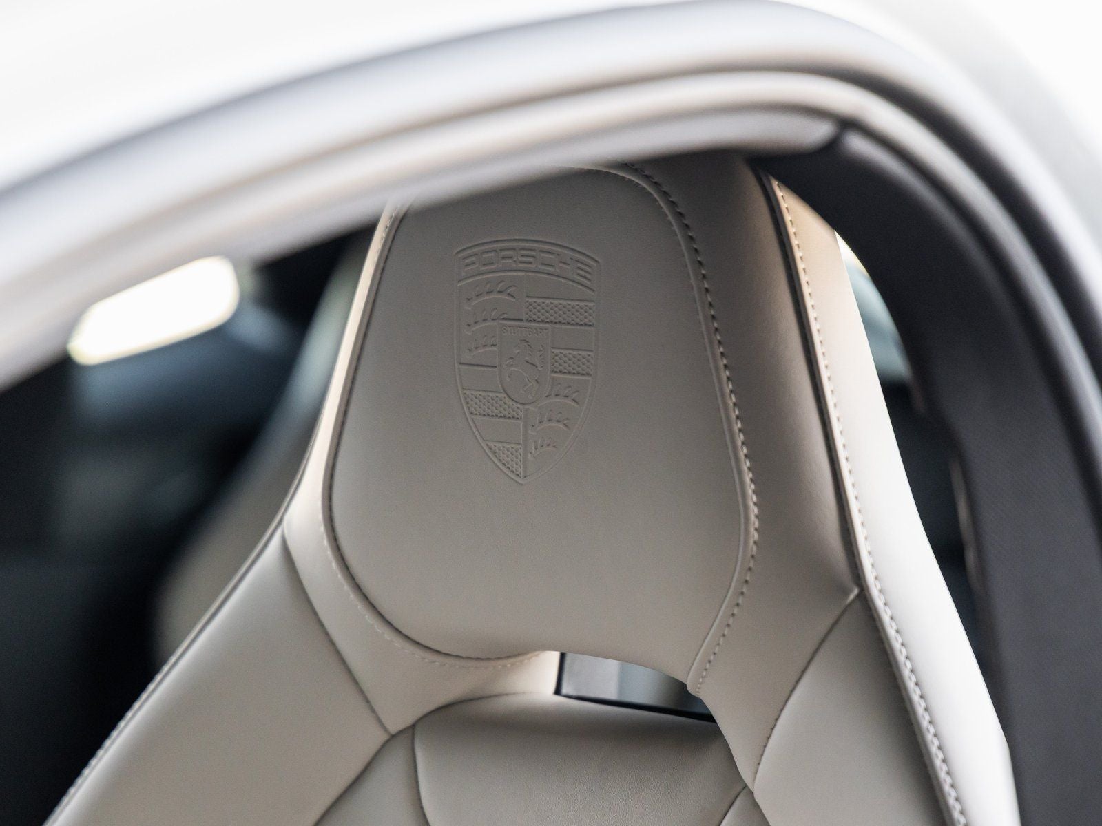 2025 Porsche Panamera RWD