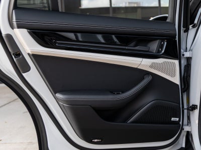 2025 Porsche Panamera RWD