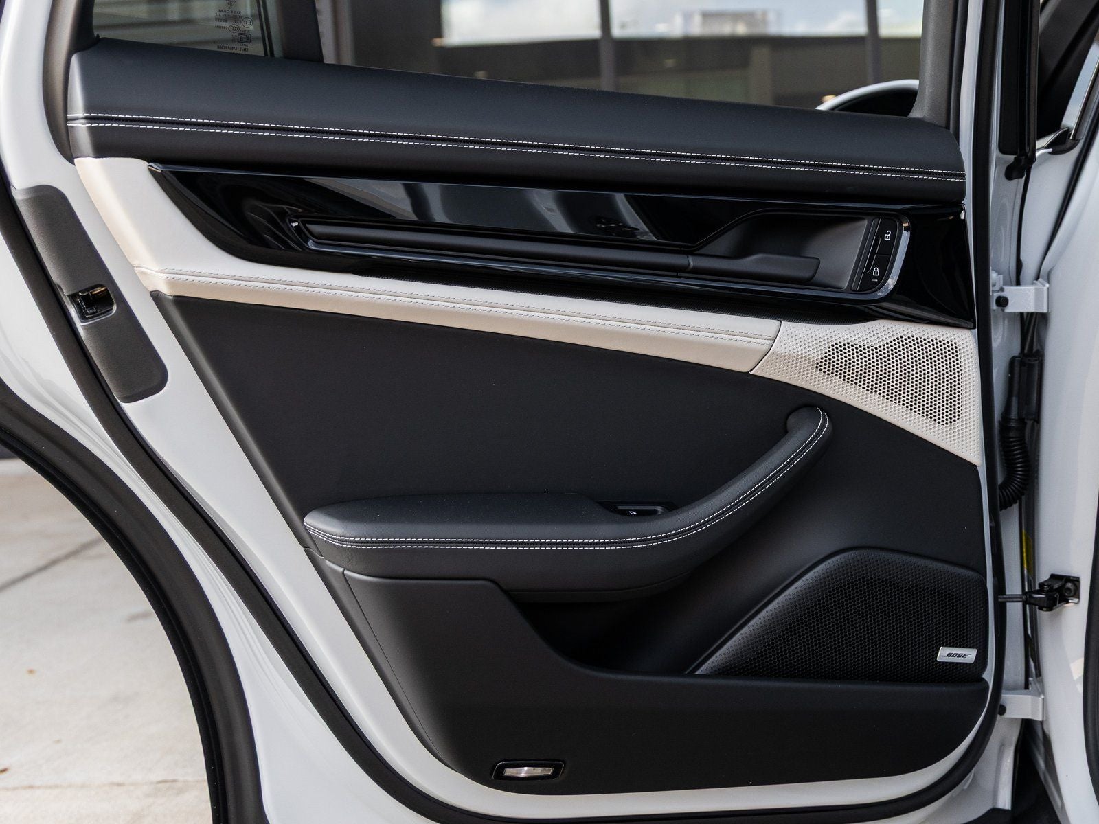 2025 Porsche Panamera RWD