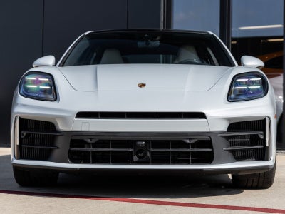 2025 Porsche Panamera RWD