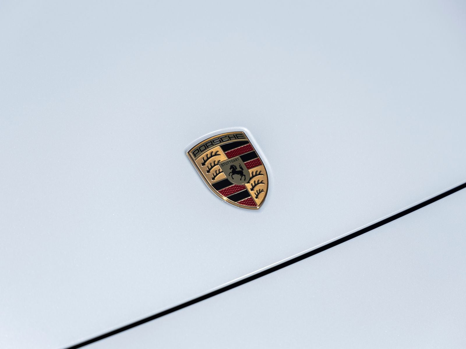 2025 Porsche Panamera 4