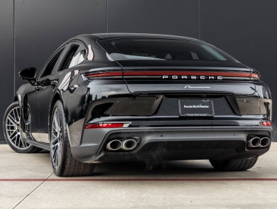 2026 Porsche Panamera RWD