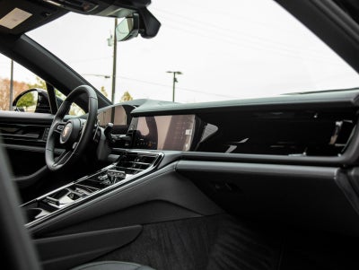 2026 Porsche Panamera RWD