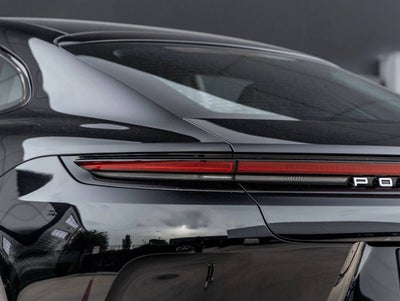 2026 Porsche Panamera RWD