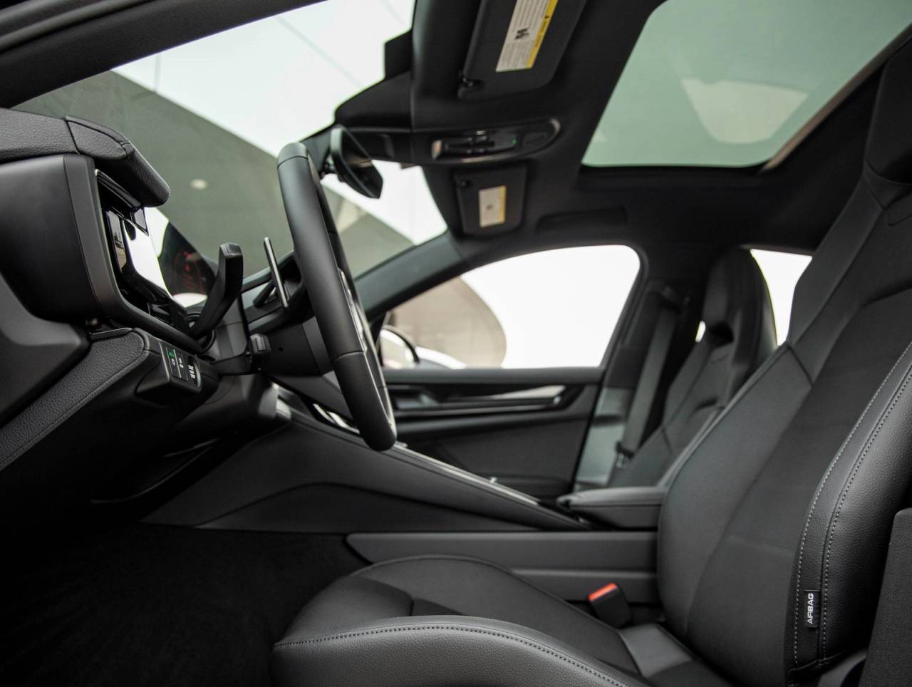 2026 Porsche Panamera RWD