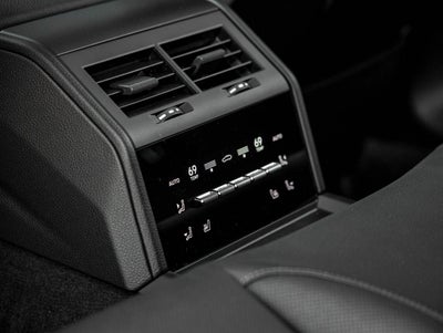 2026 Porsche Panamera RWD