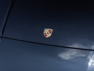 2025 Porsche Panamera Base