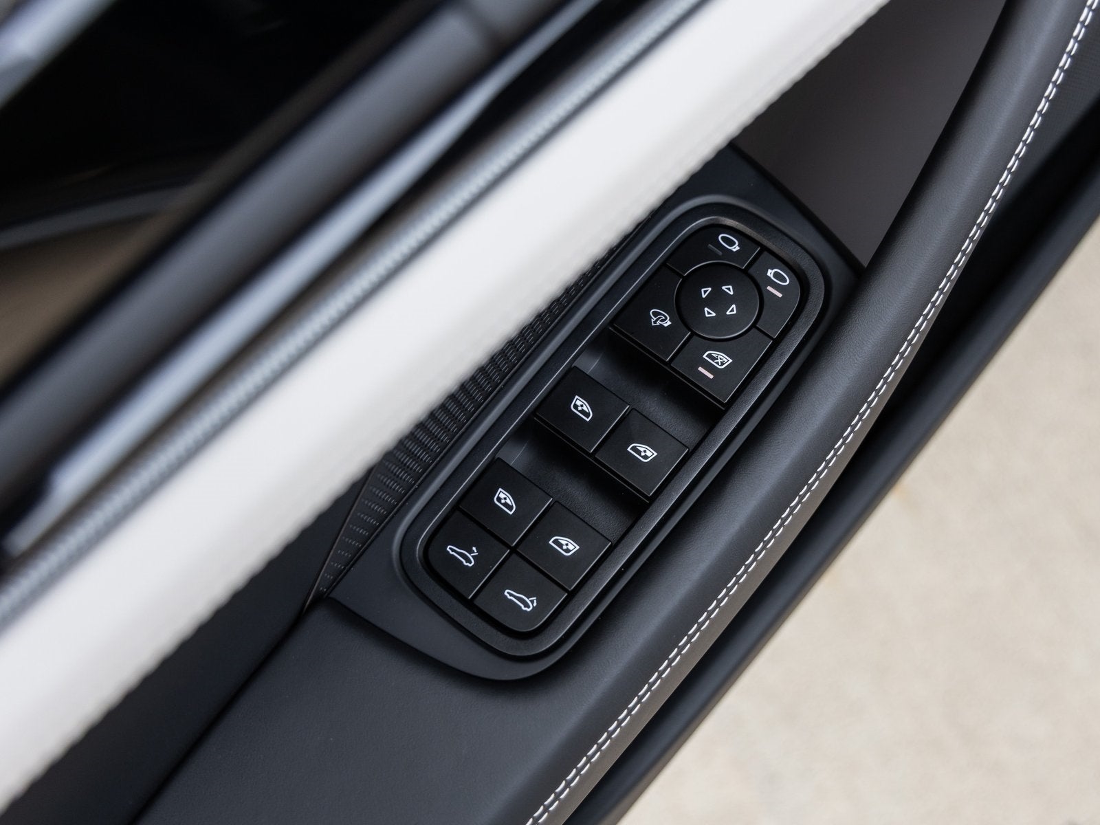 2025 Porsche Panamera Base