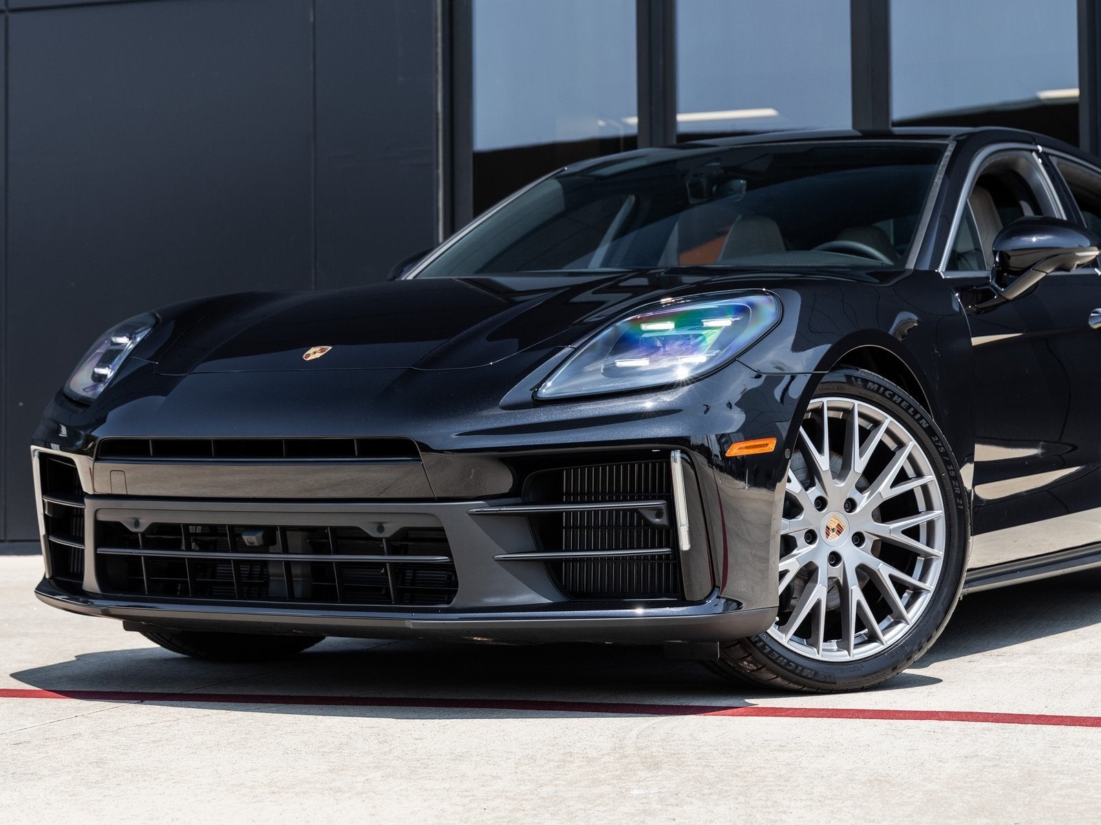 2025 Porsche Panamera Base