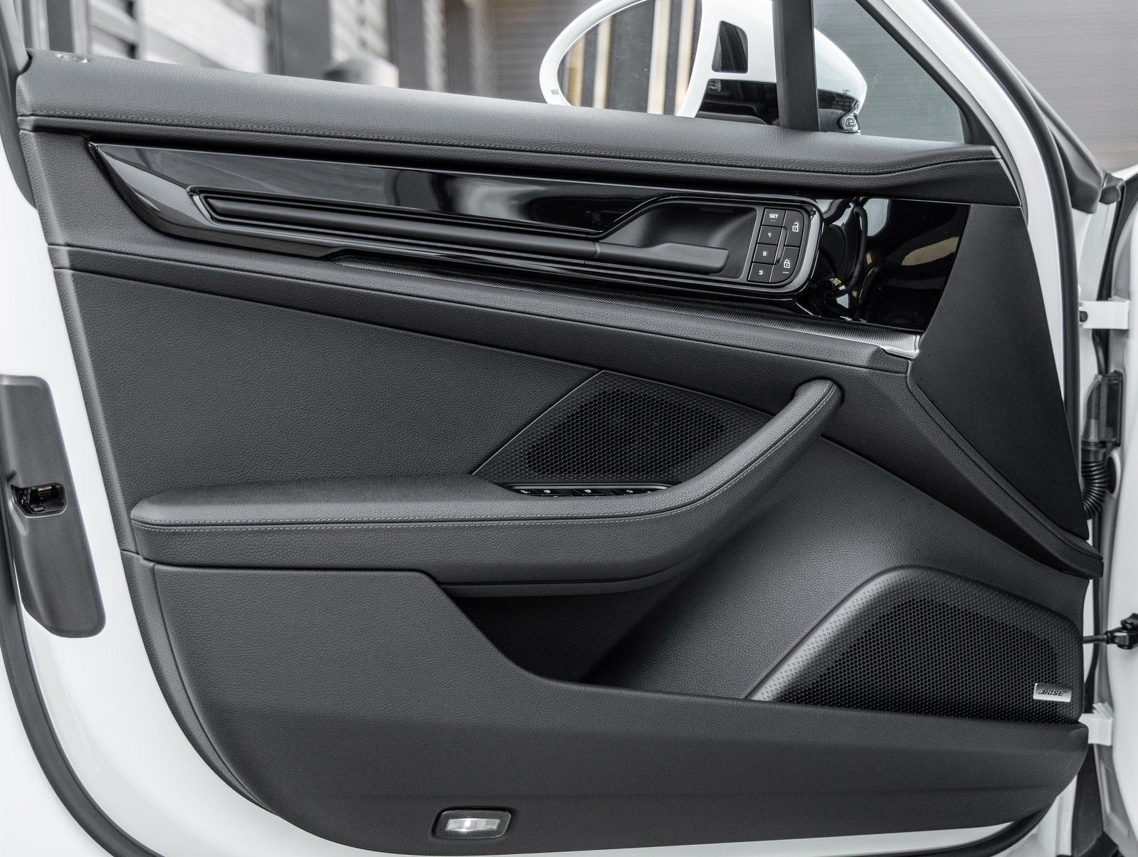 2025 Porsche Panamera Panamera