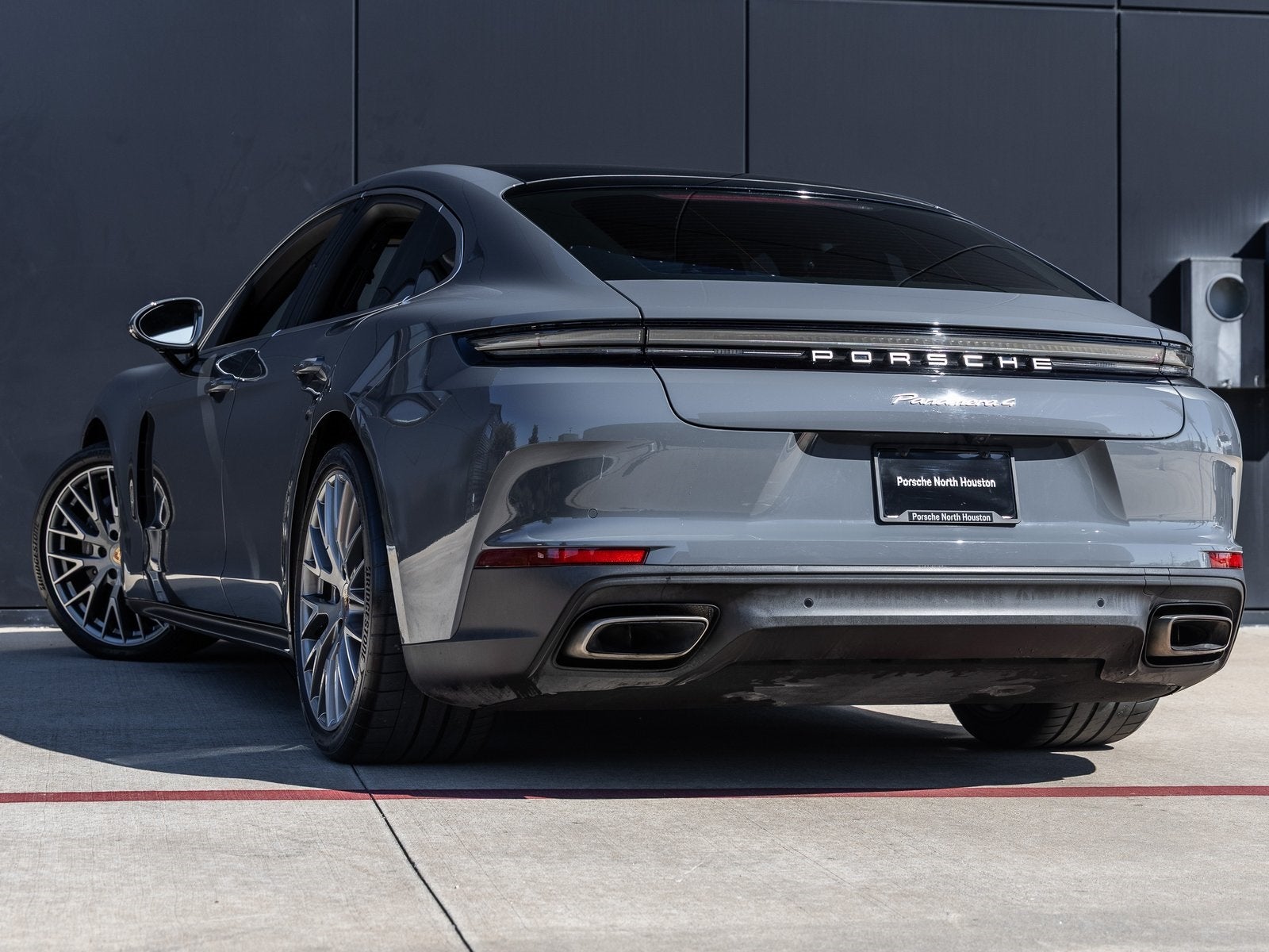 2025 Porsche Panamera Panamera 4