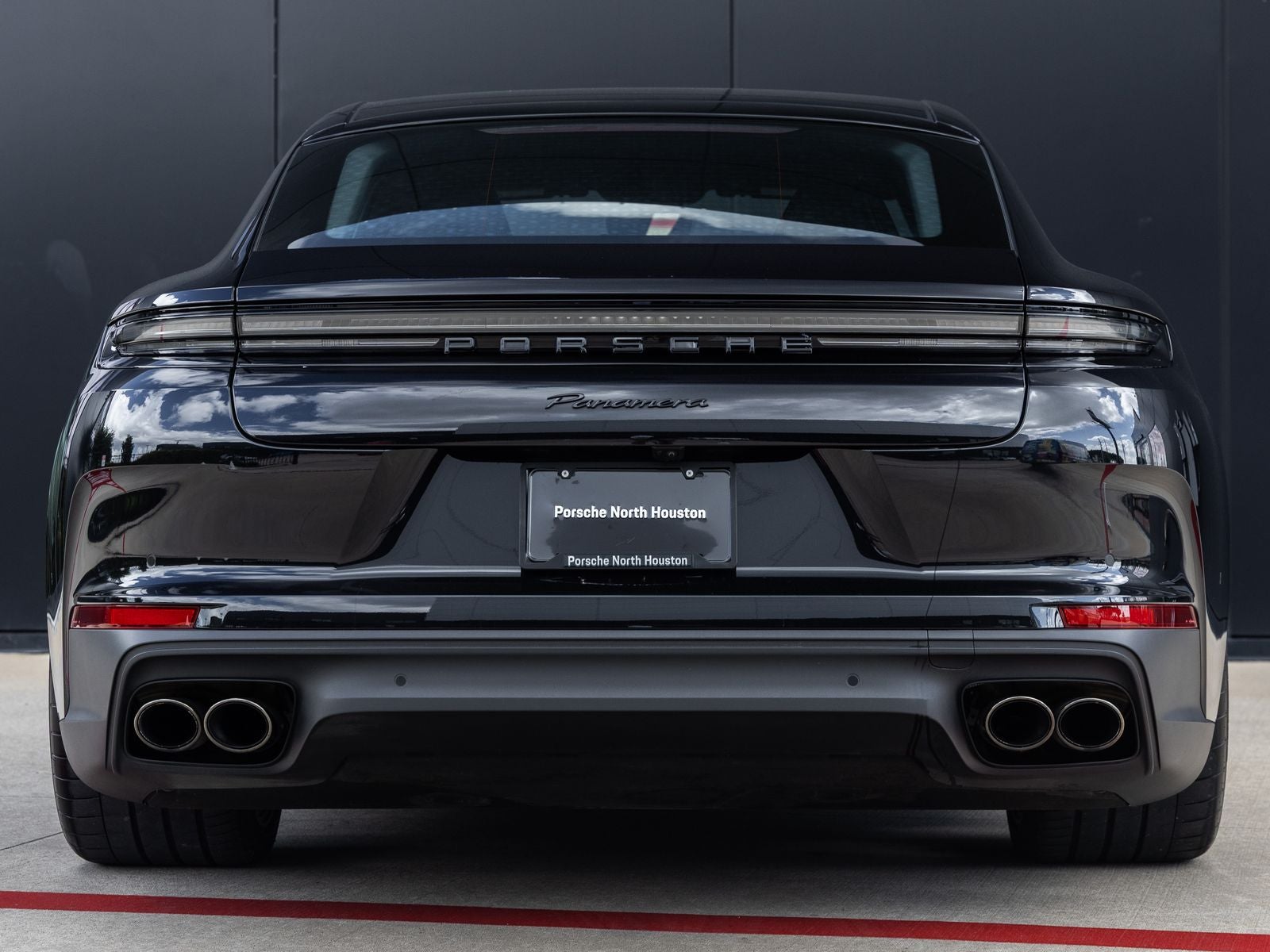 2025 Porsche Panamera Base