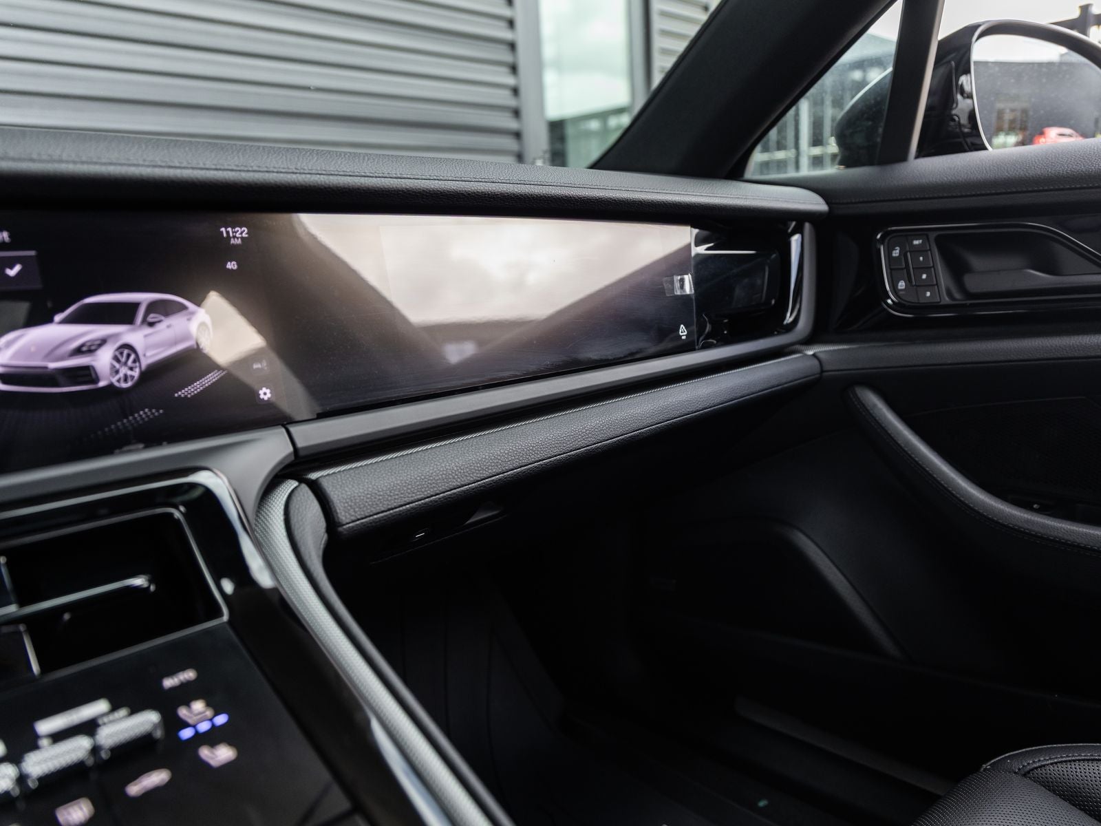 2025 Porsche Panamera Base