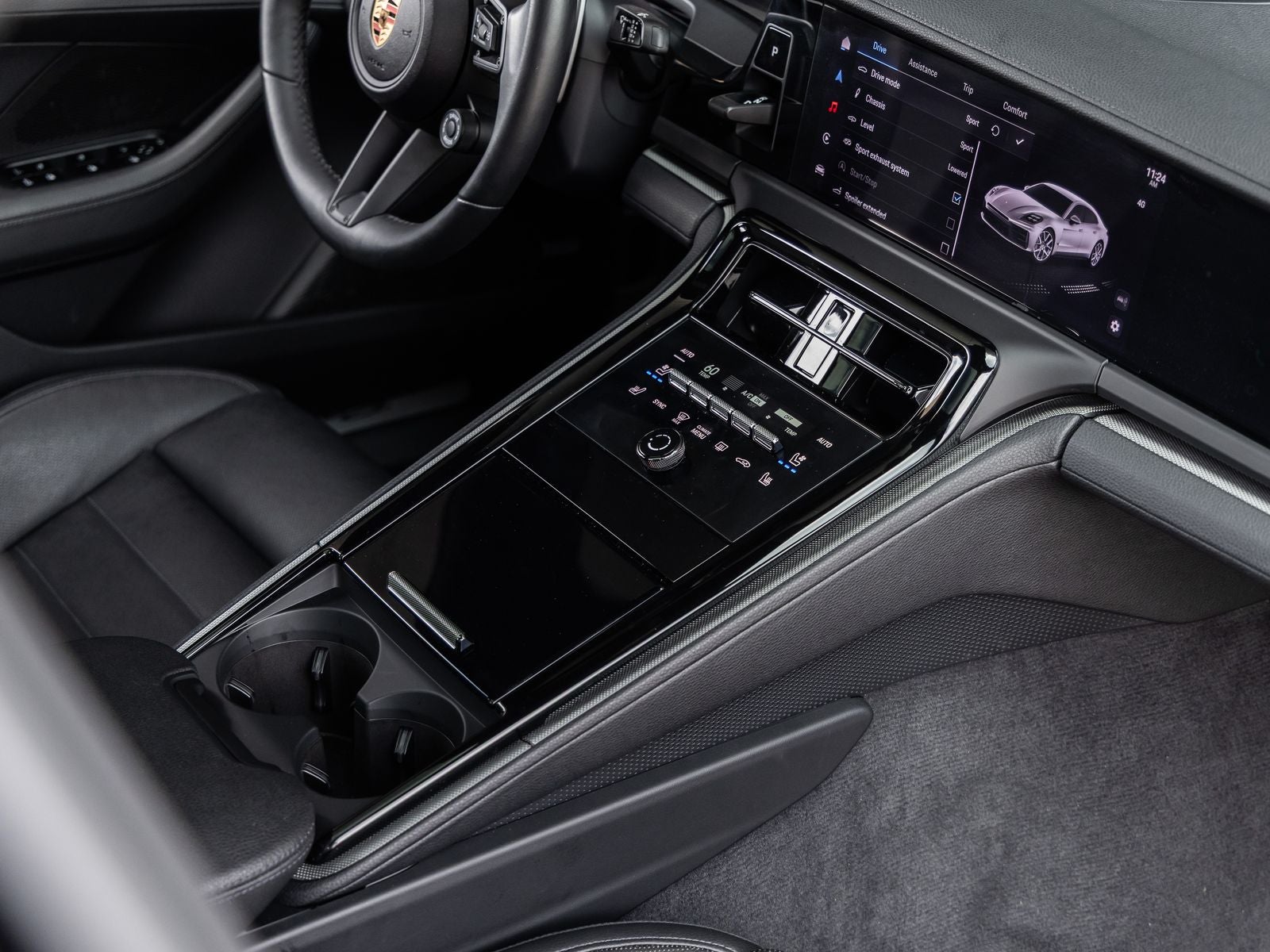 2025 Porsche Panamera Base