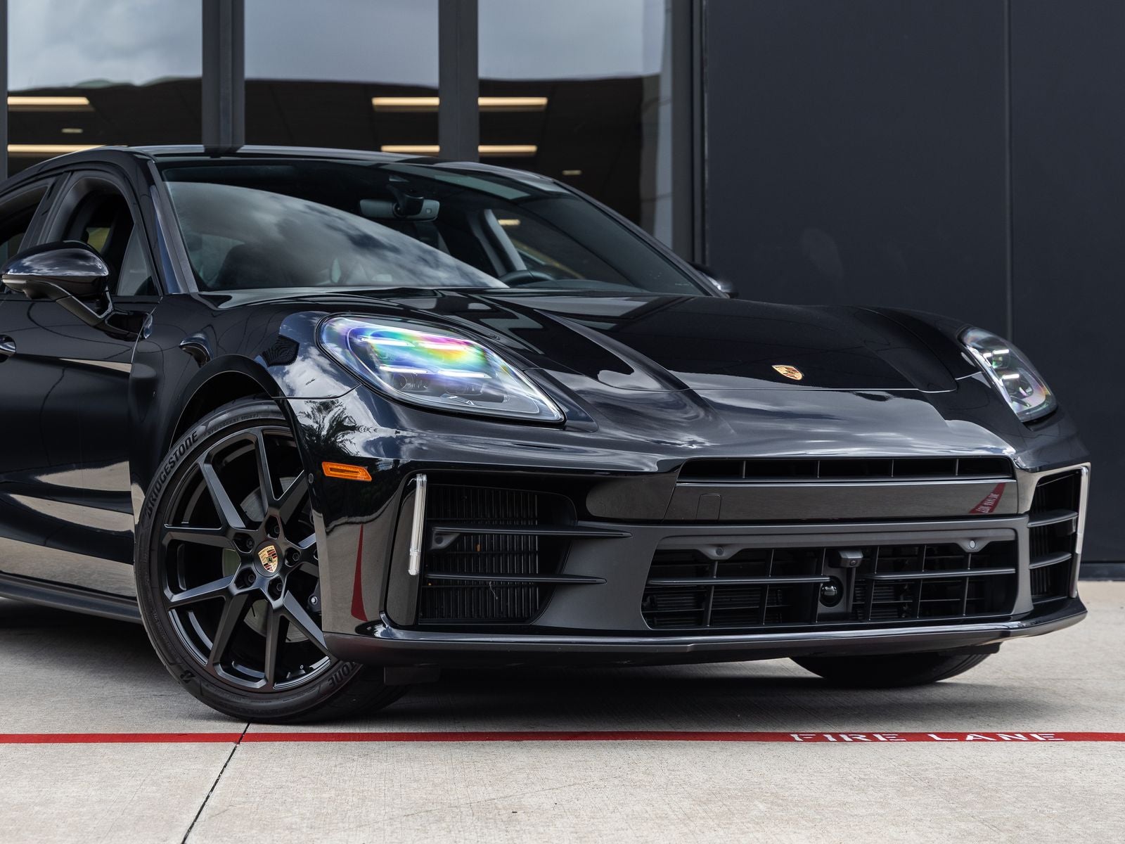 2025 Porsche Panamera Base