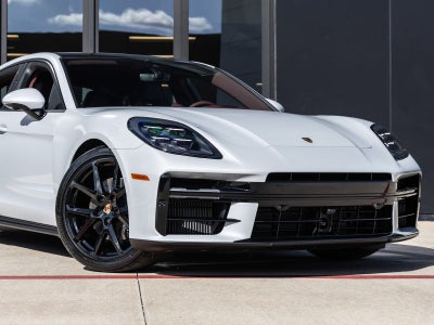 2026 Porsche Panamera Panamera