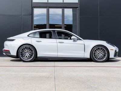 2026 Porsche Panamera Panamera
