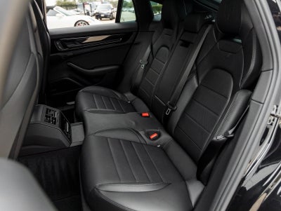 2025 Porsche Panamera Panamera 4