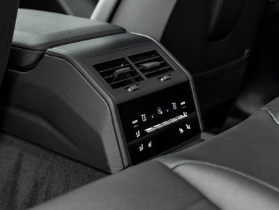 2025 Porsche Panamera Panamera 4