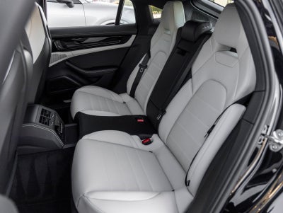 2026 Porsche Panamera Panamera 4