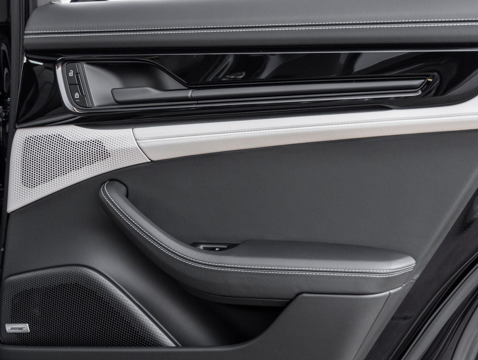 2026 Porsche Panamera Panamera 4