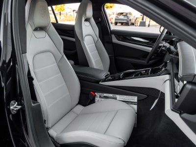 2026 Porsche Panamera Panamera 4
