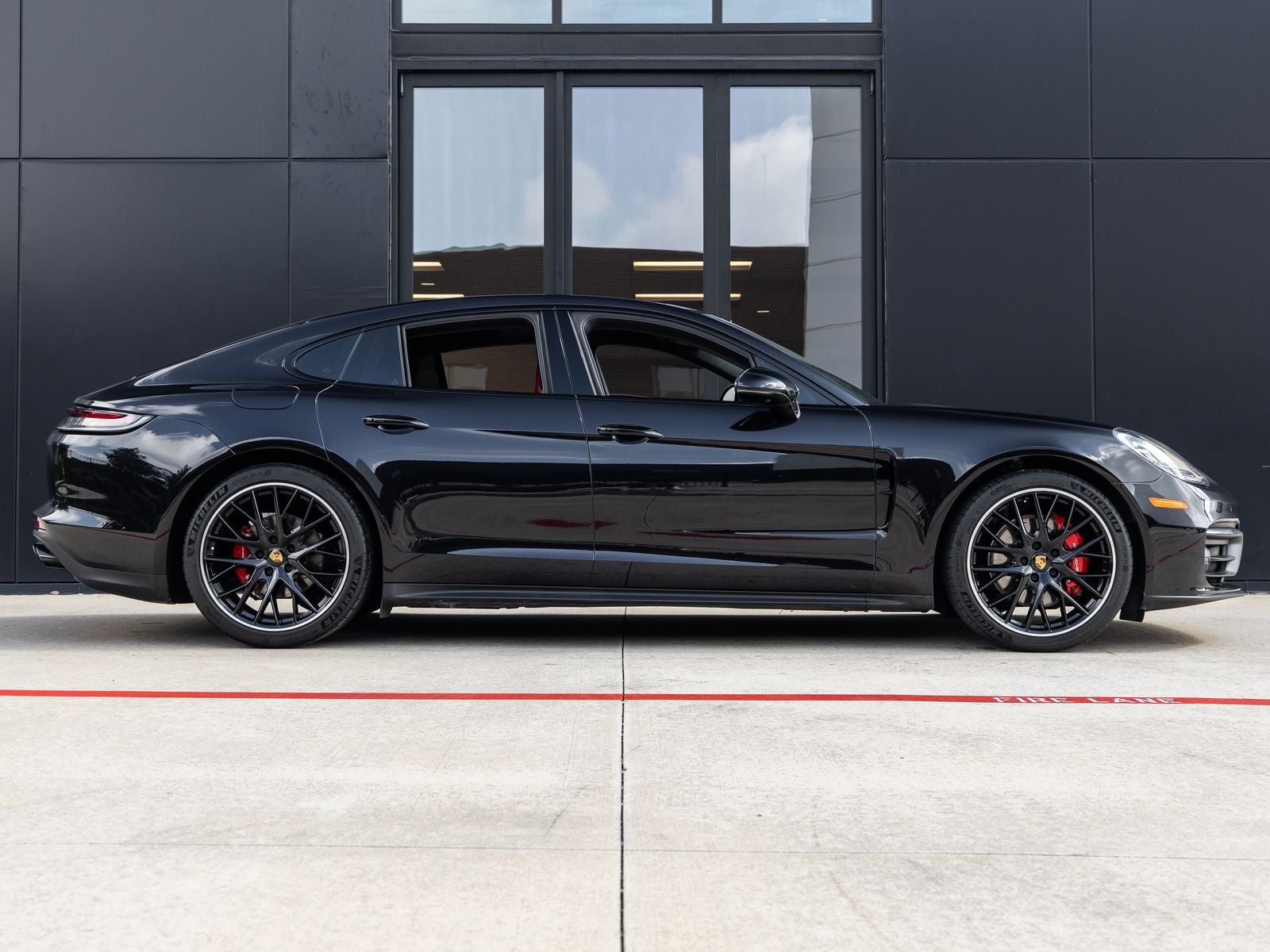 2023 Porsche Panamera 4S