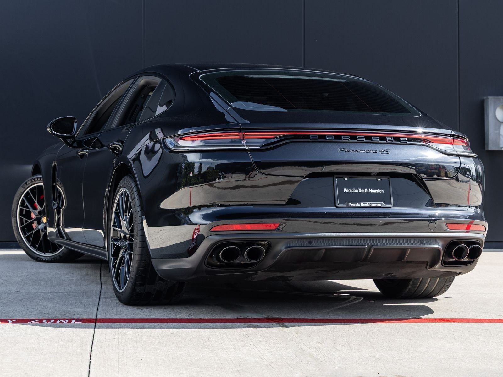 2023 Porsche Panamera 4S