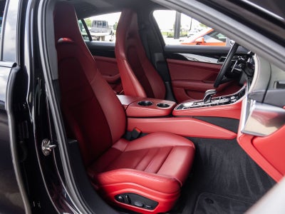 2023 Porsche Panamera 4S