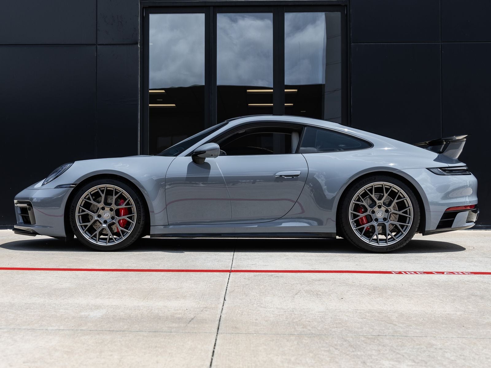 2024 Porsche 911 911 Carrera 4S (MY24)