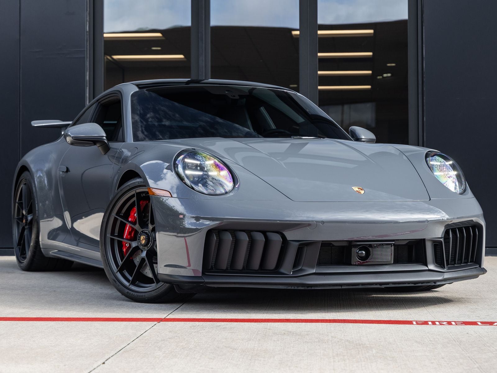 2025 Porsche 911 Carrera GTS