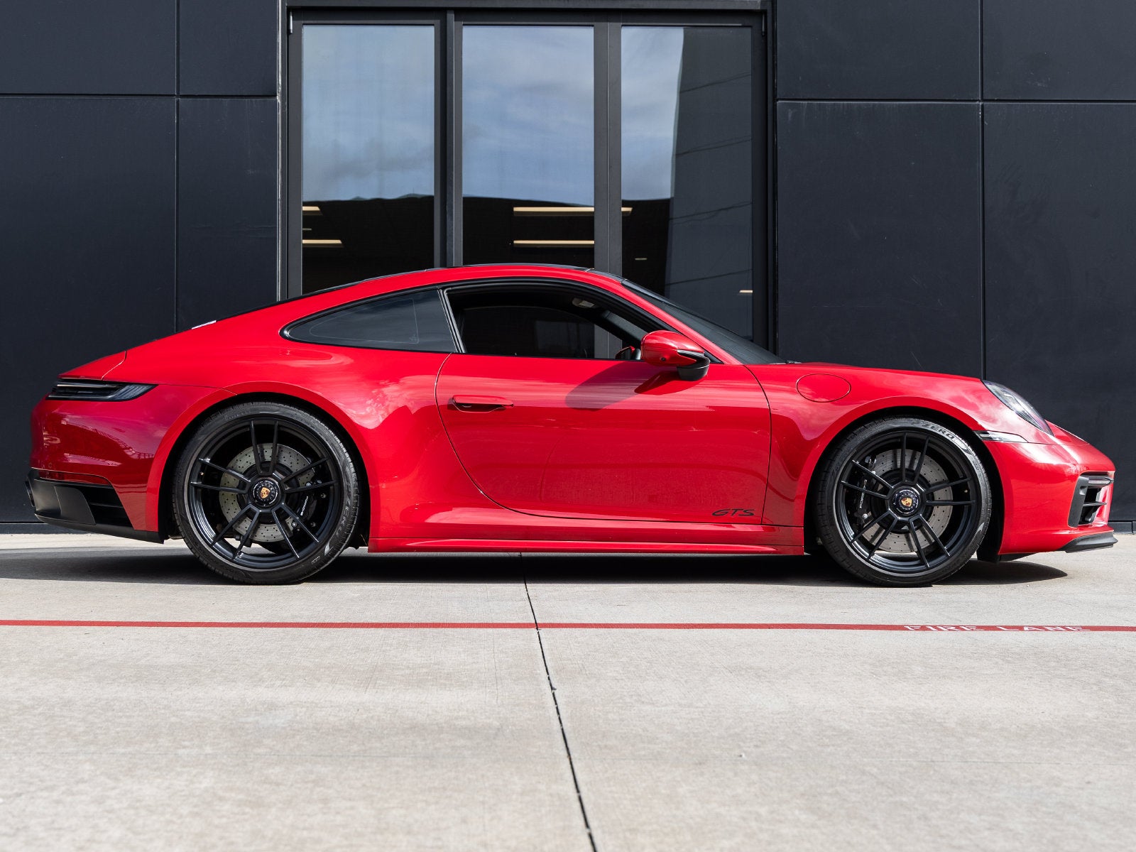2024 Porsche 911 911 Carrera GTS