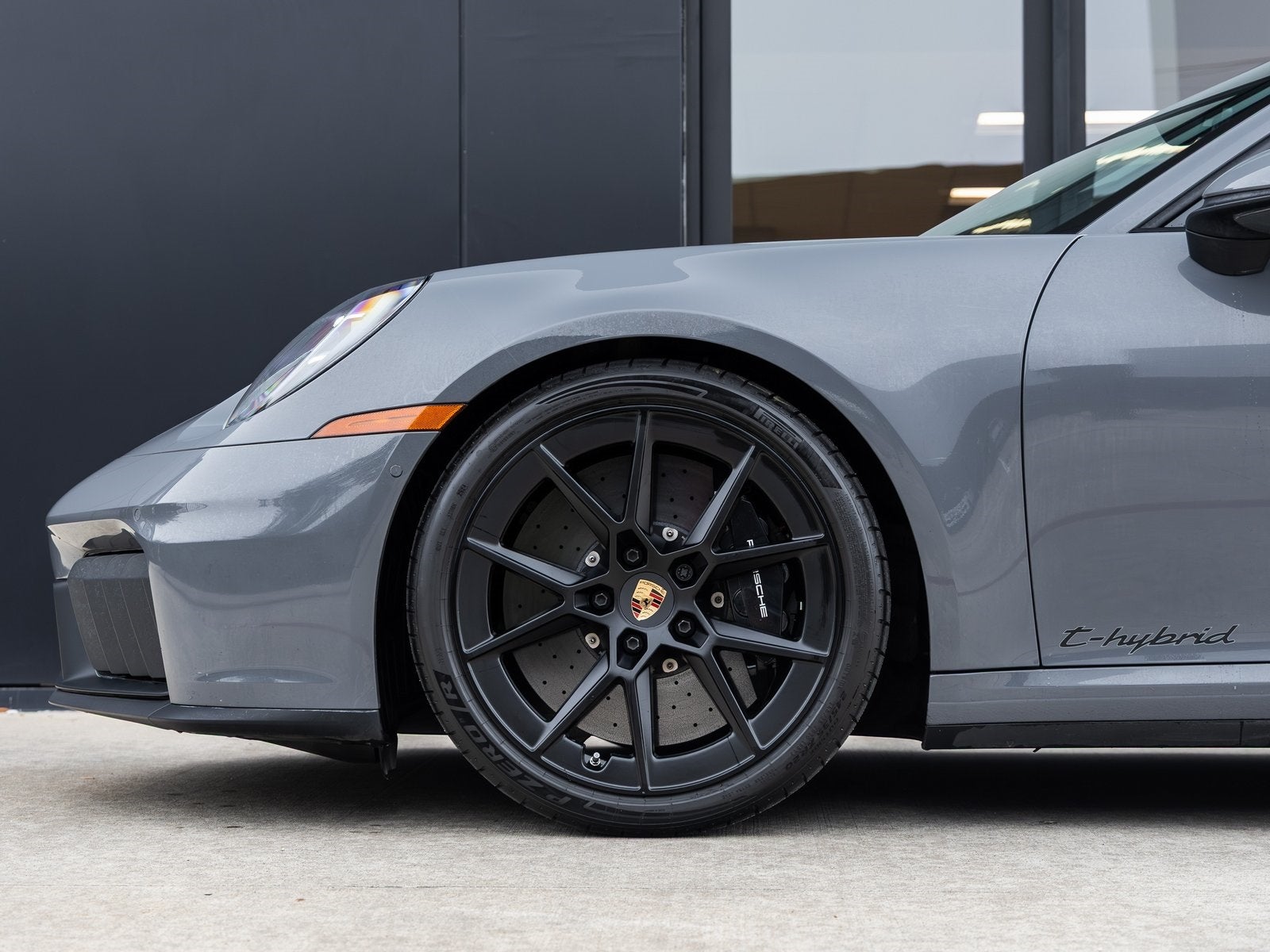 2025 Porsche 911 911 Carrera GTS