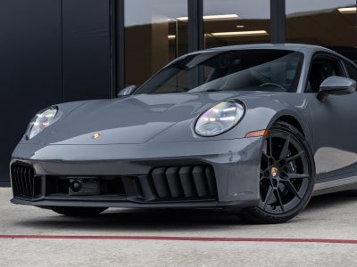 2025 Porsche 911 911 Carrera GTS