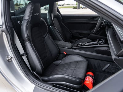 2024 Porsche 911 911 Carrera GTS