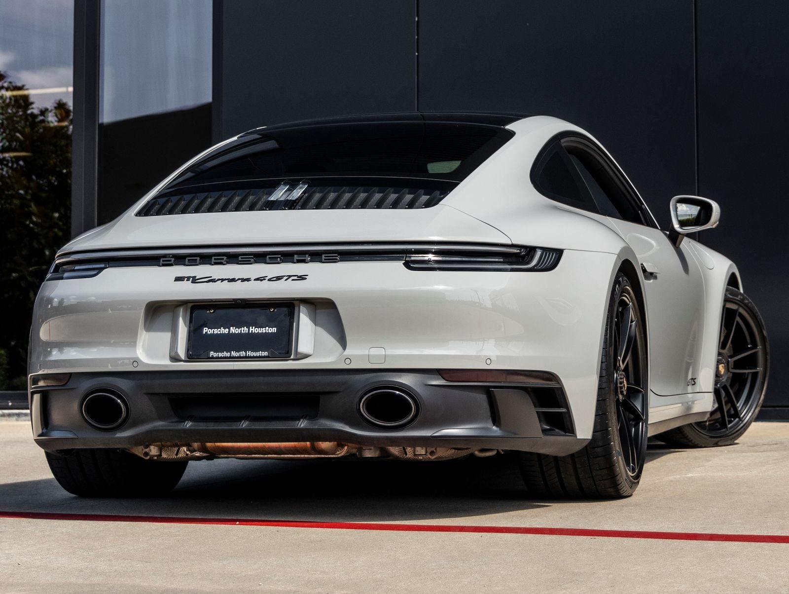 2022 Porsche 911 911 Carrera 4 GTS