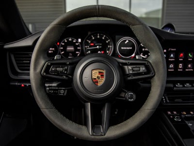 2022 Porsche 911 911 Carrera 4 GTS