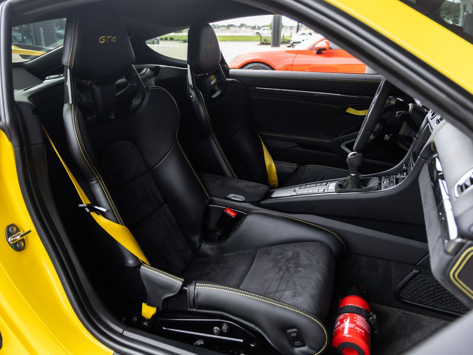 2016 Porsche 718 Cayman GT4